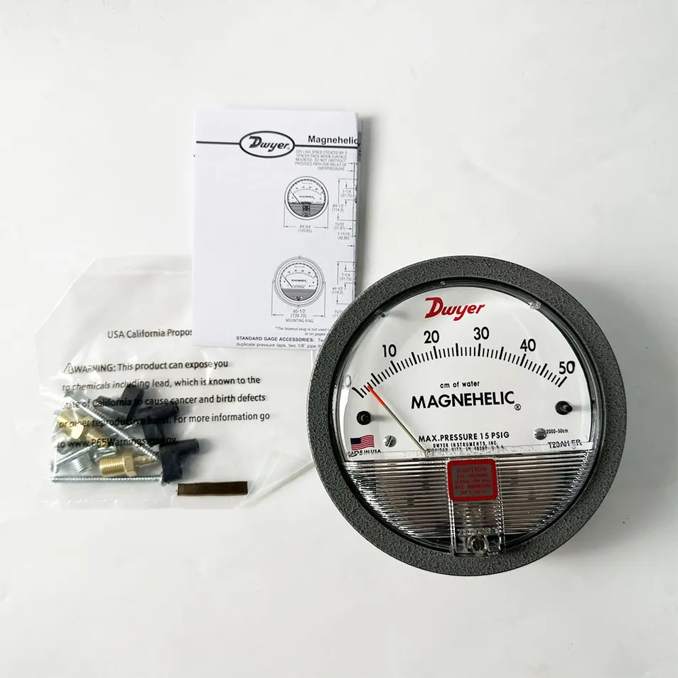 Dwyer 2000 Series Magnehelic Differential Pressure Gauge