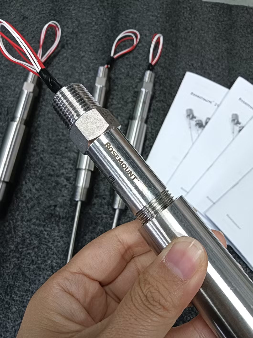 100% Original New Emerson Rosemount 214c Rtd PT100 Temperature Sensor Thermocouple