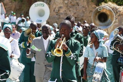 Paris : les Kimbanguistes célèbrent Noël au mois de mai