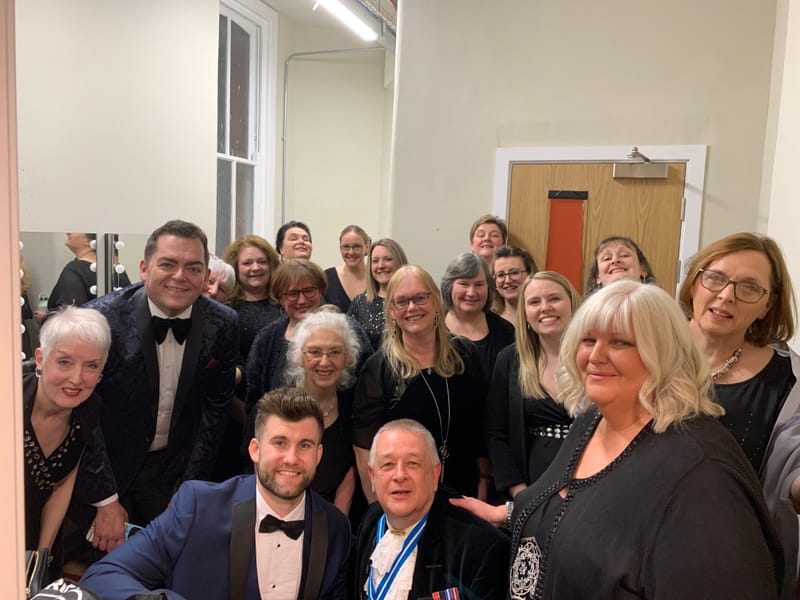 Gala Charity Concert Brings the Curtain Down on an Amazing Year