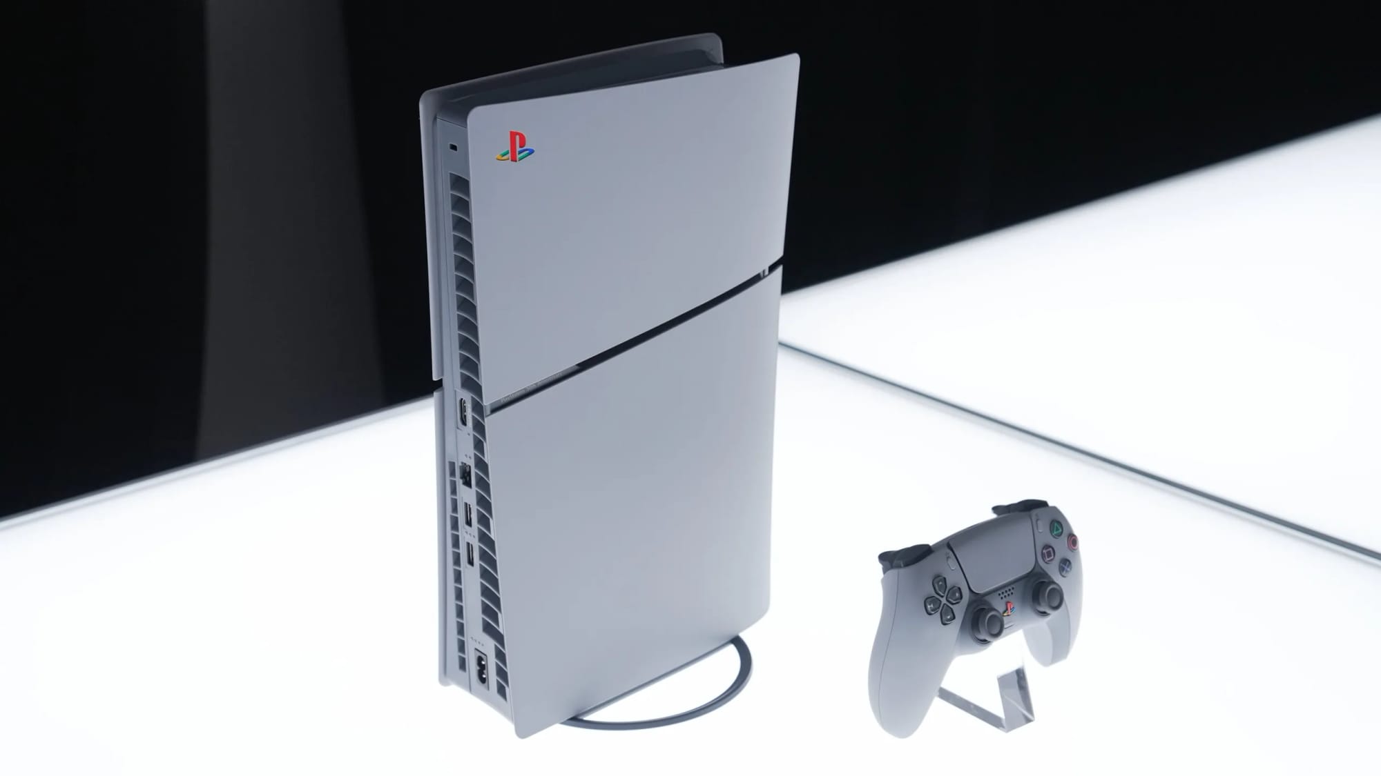 PlayStation 5 Pro 30th Anniversary Edition: un vero e proprio tuffo nel passato, ma con caratteristiche hardware al top!