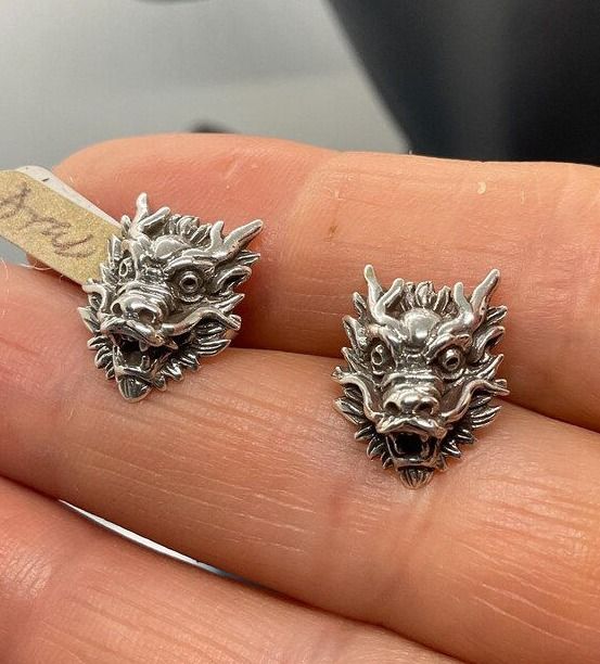 Chunky, Bearded Dragon Studs