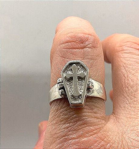 Coffin silver ring