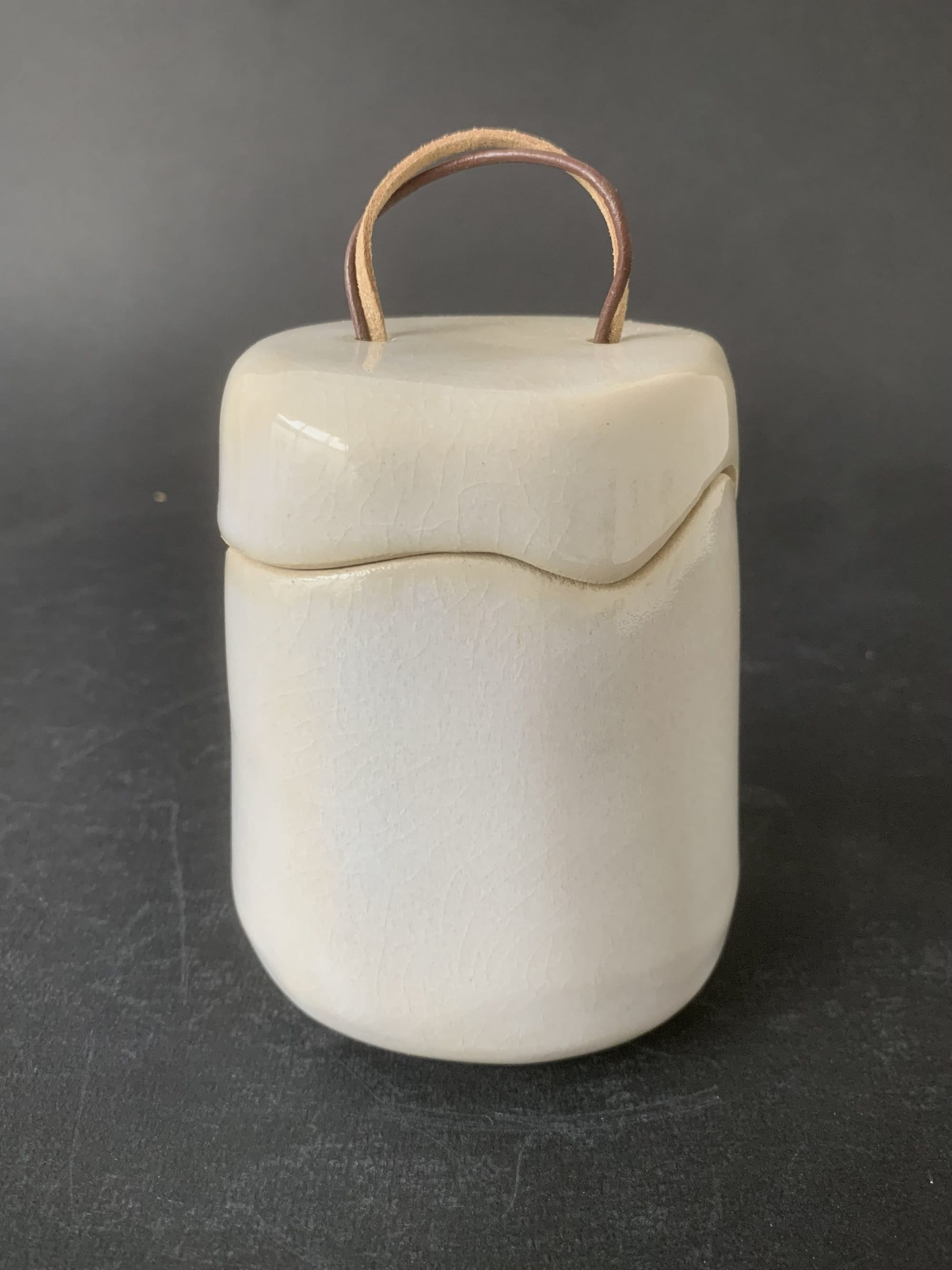 Boite à thé blanche