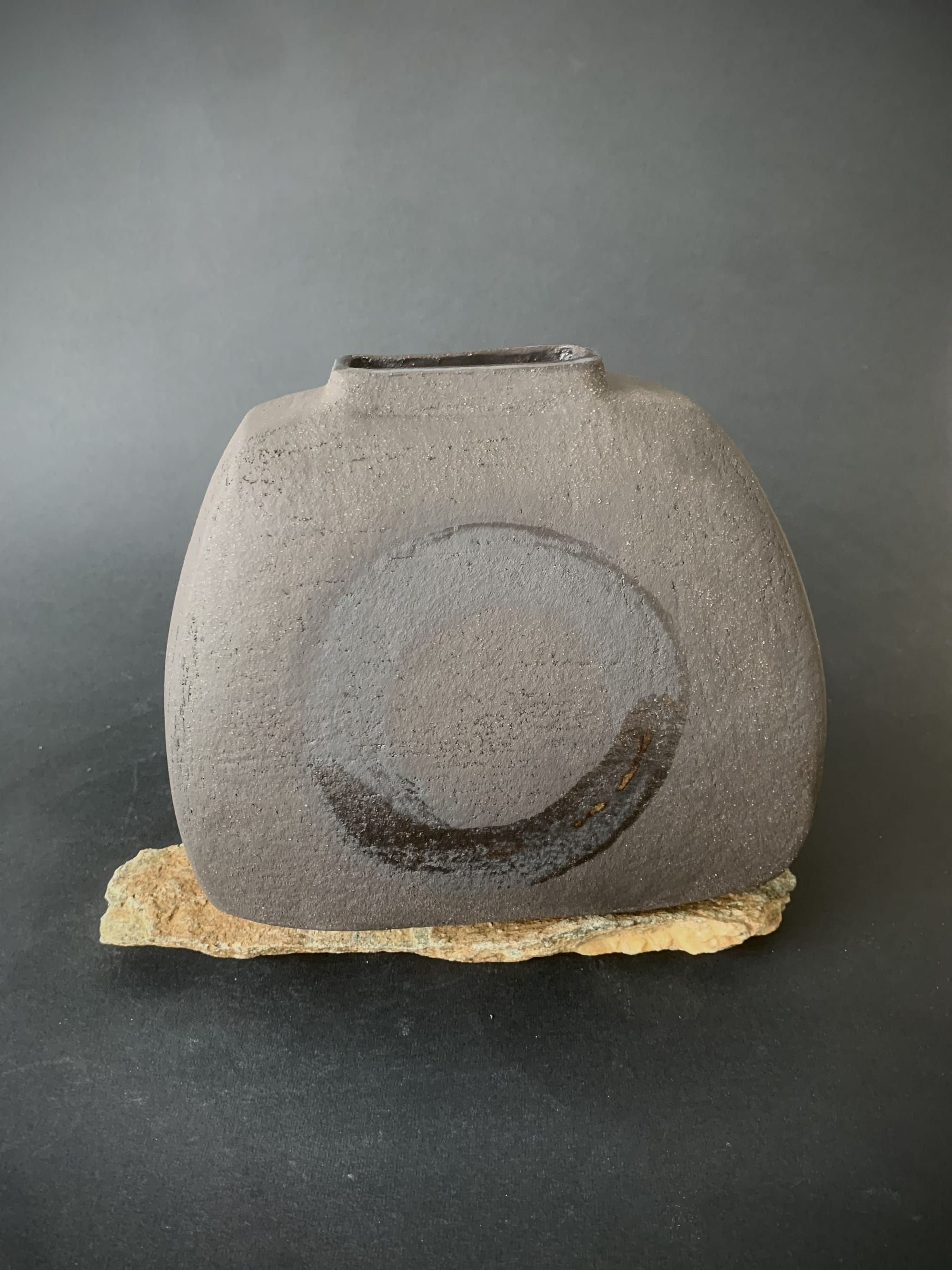 Collection Yoru - Vase noir VH9