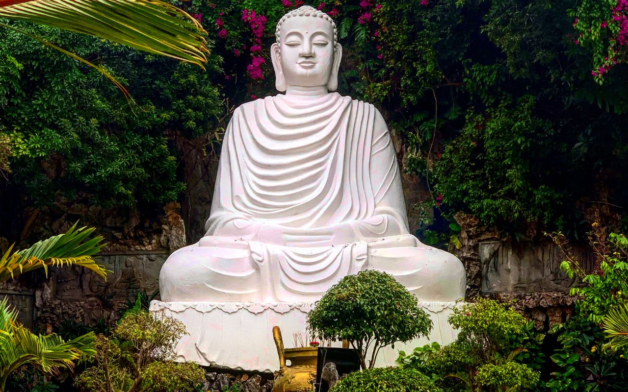 Thiền Vipassana 1 Giờ: Lợi Ích Và Hướng Dẫn Thực Hành Hiệu Quả