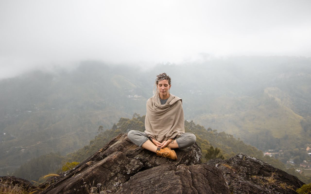 Tự Học Thiền Vipassana: Khám Phá Bình An Nội Tại Trong Bạn