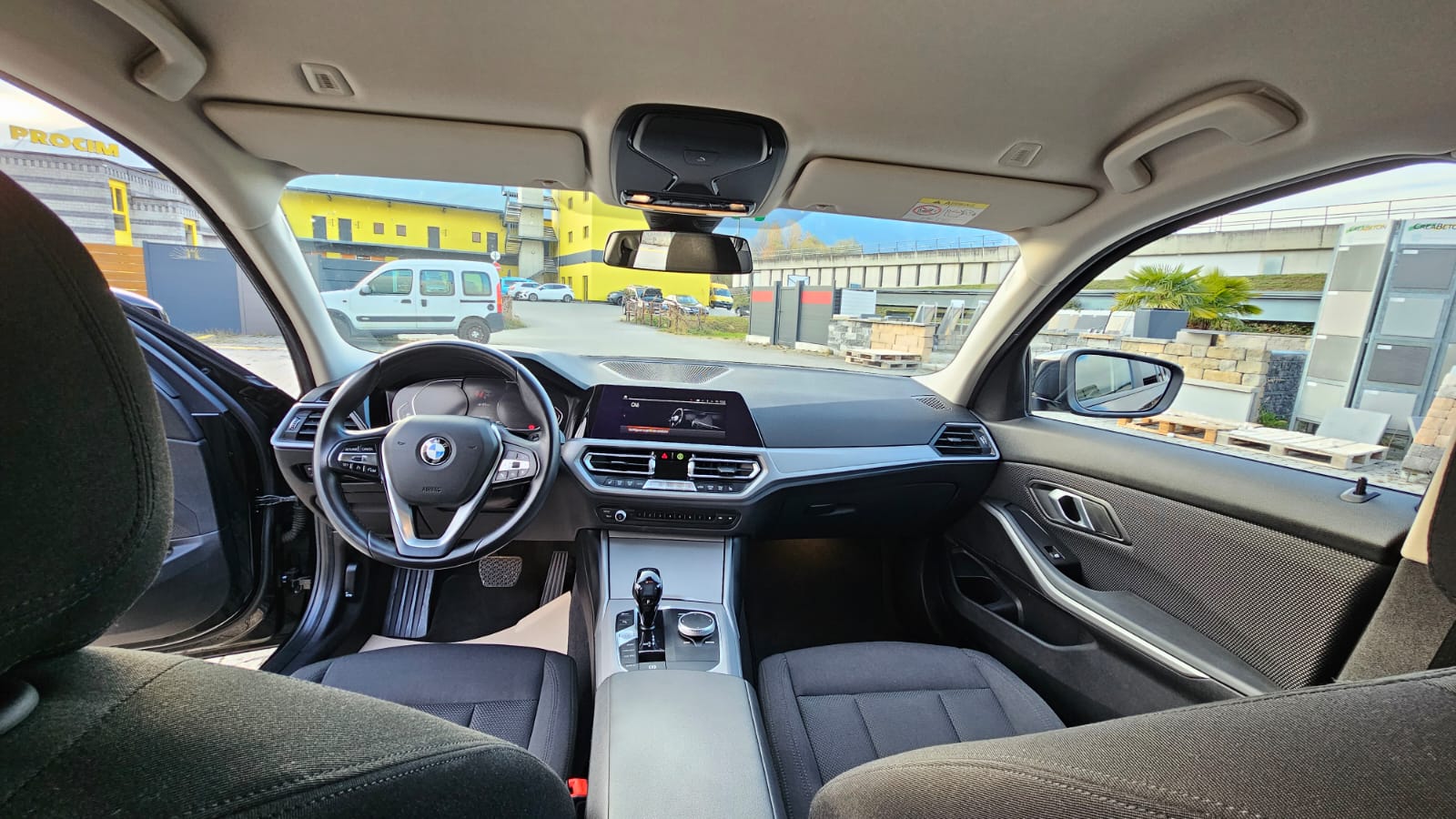 BMW 318d Micro-hybride 