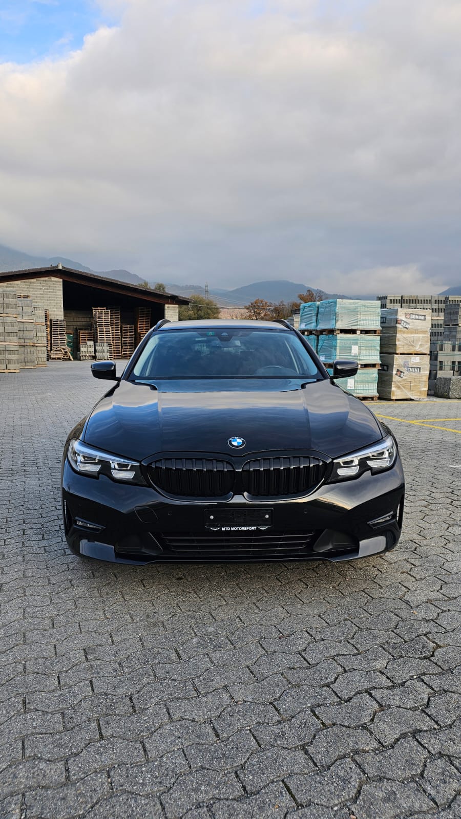 BMW 318d Micro-hybride 