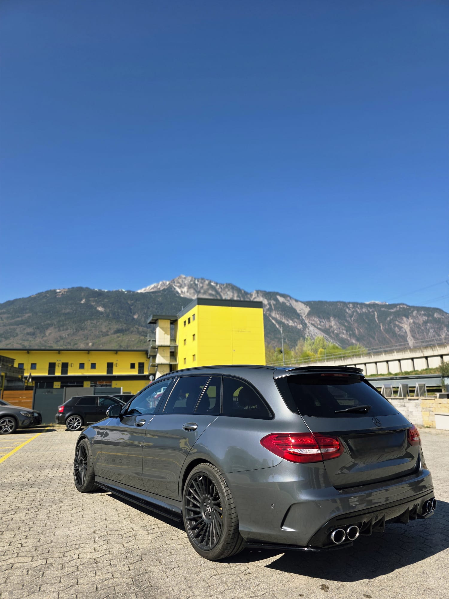 Mercedes-Benz C43 AMG 