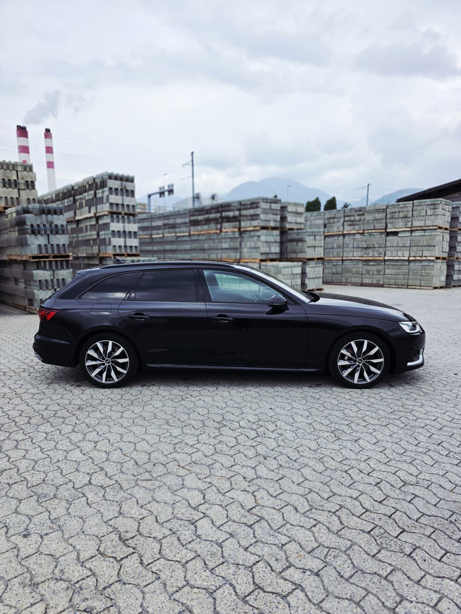 Audi A4 Avant Quattro 40 TDI 204ch Mild Hybrid 