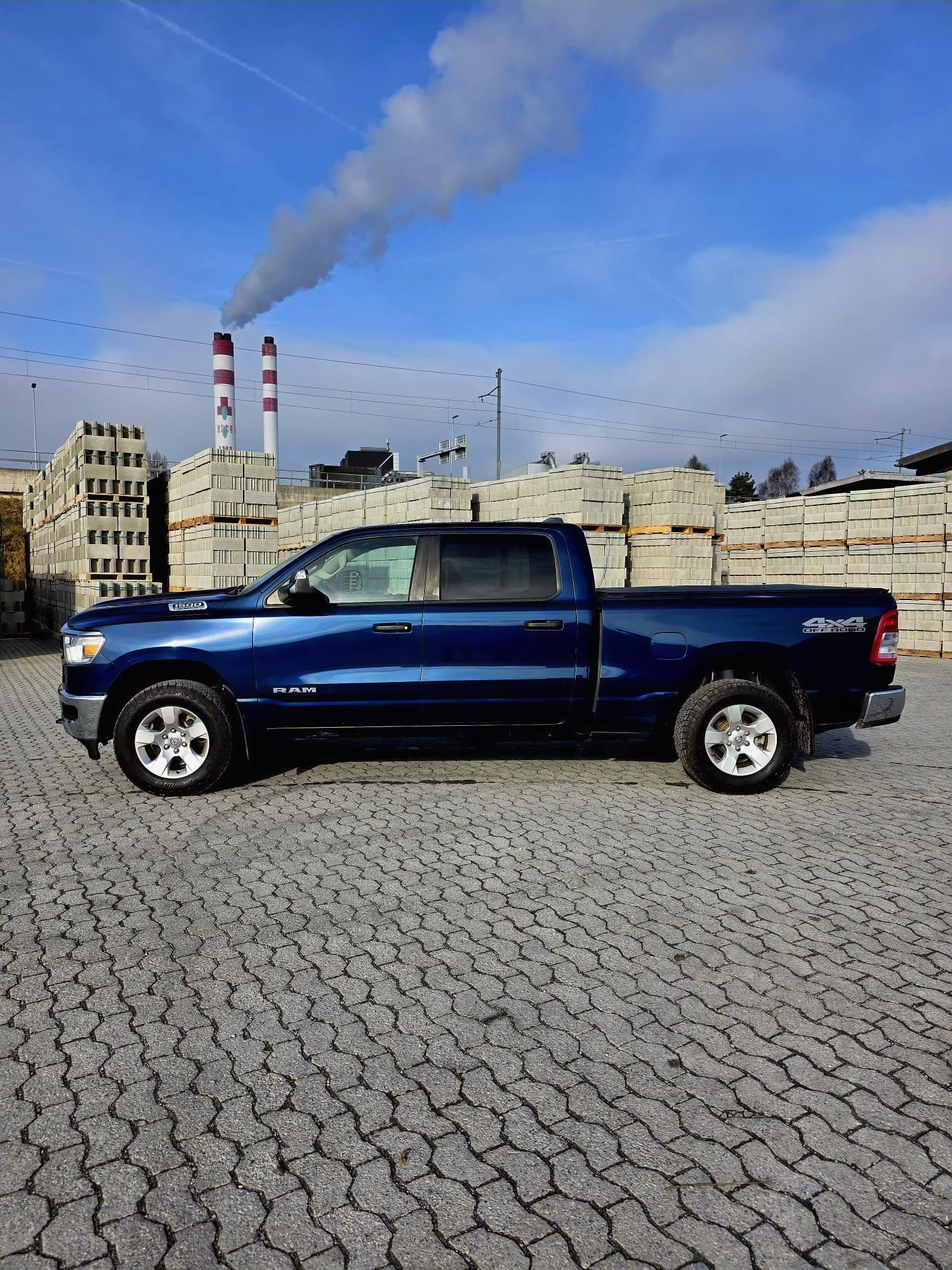 DODGE RAM 1500 LE 2021