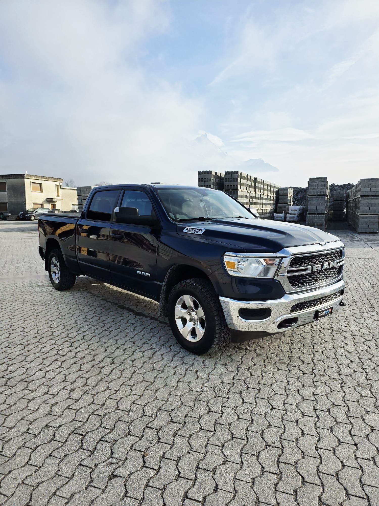DODGE RAM 1500 LE 2021