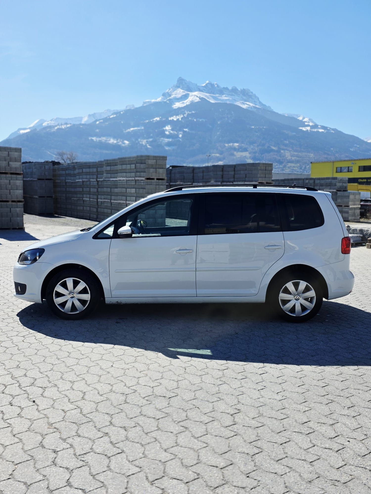 VW Touran 2.0 TDI BlueMotion