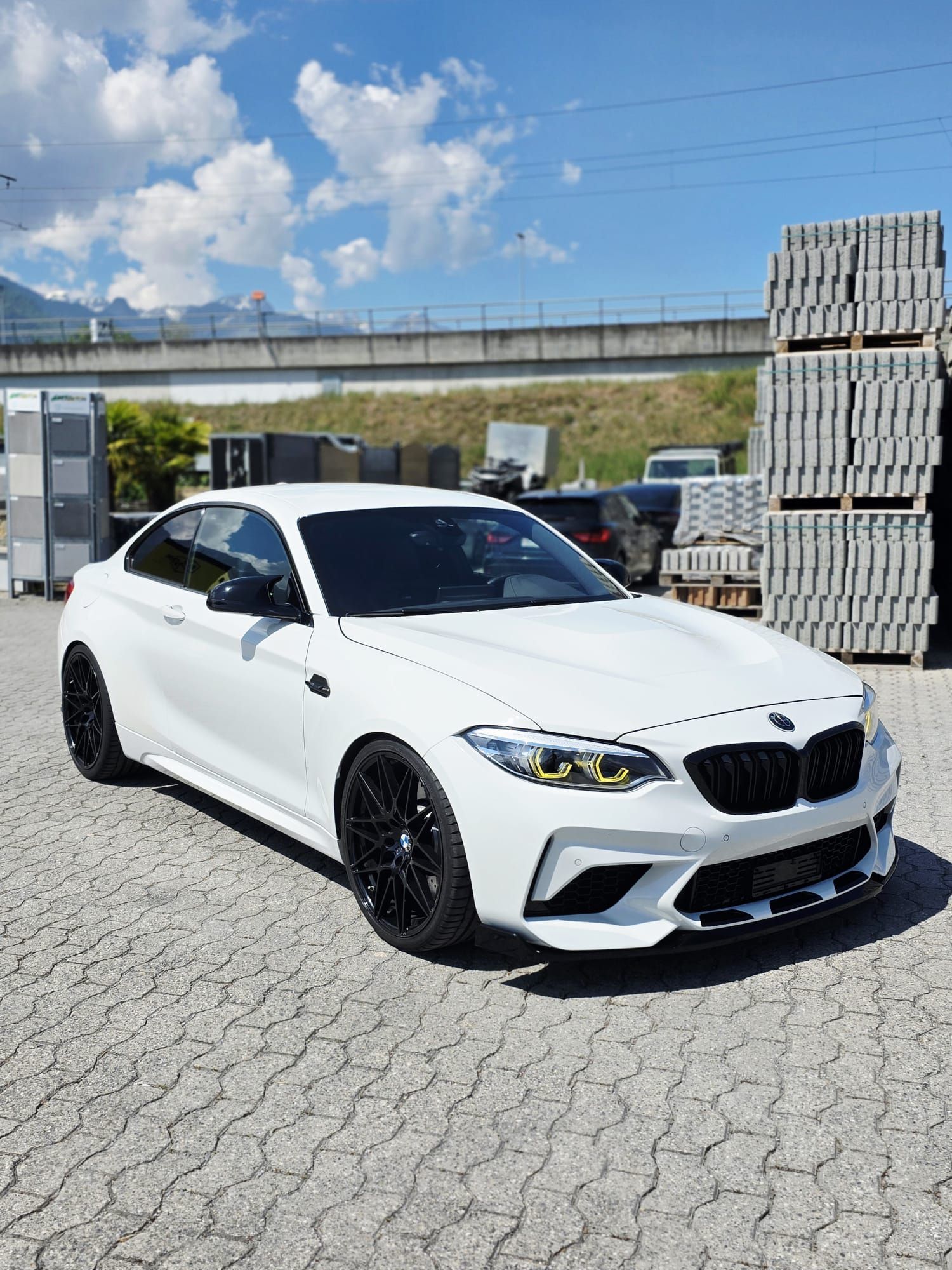  BMW M2 Competition