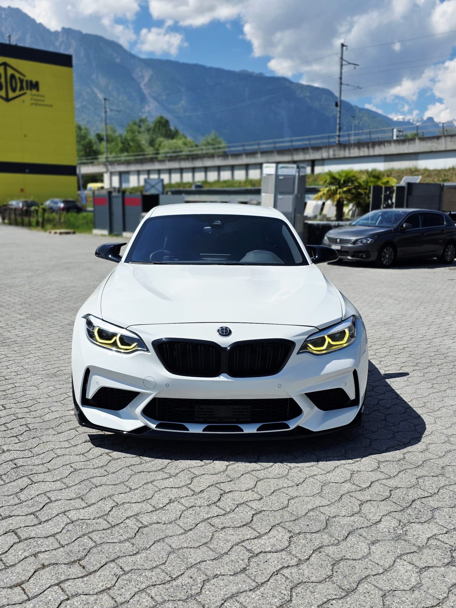  BMW M2 Competition