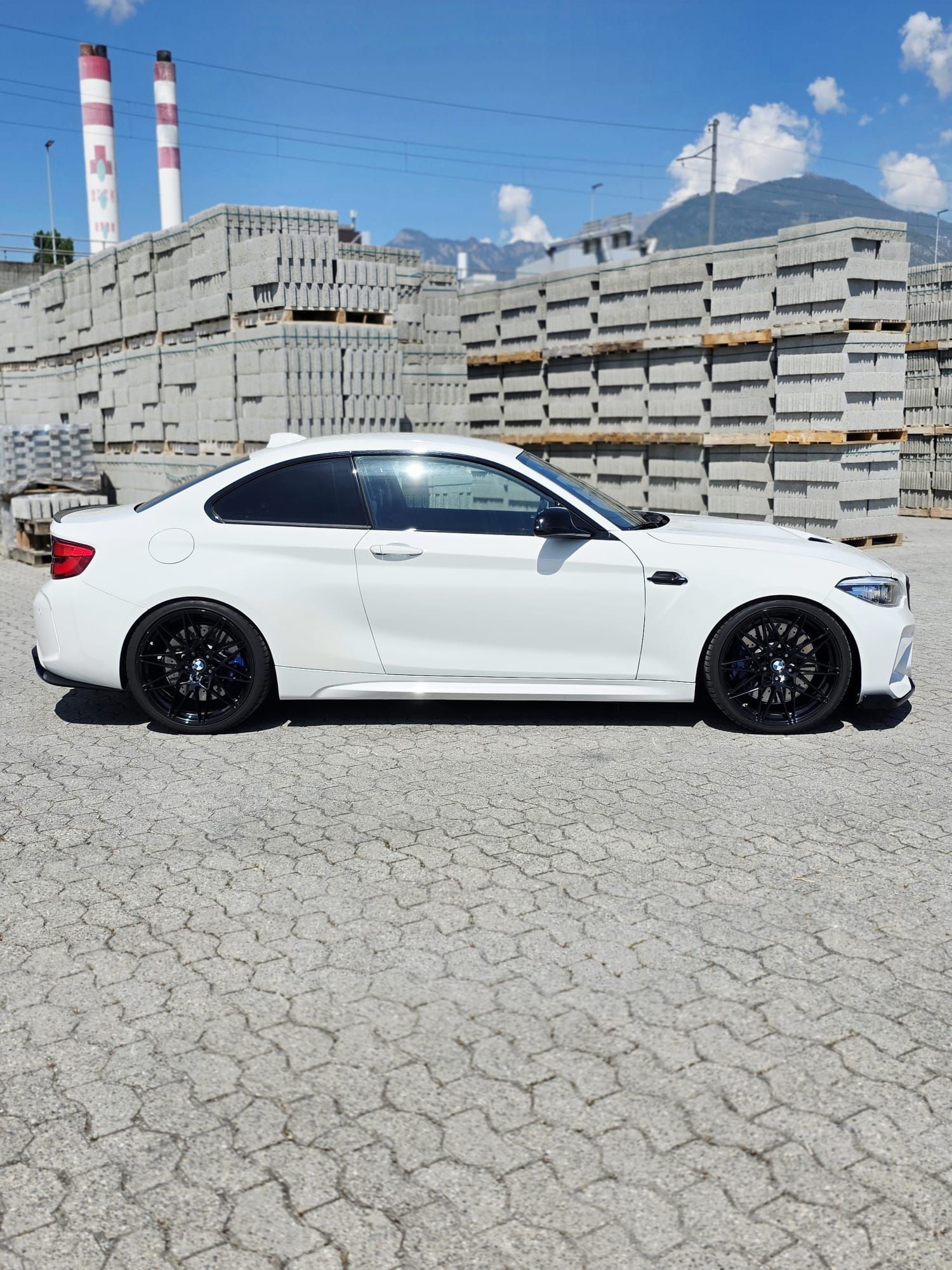  BMW M2 Competition