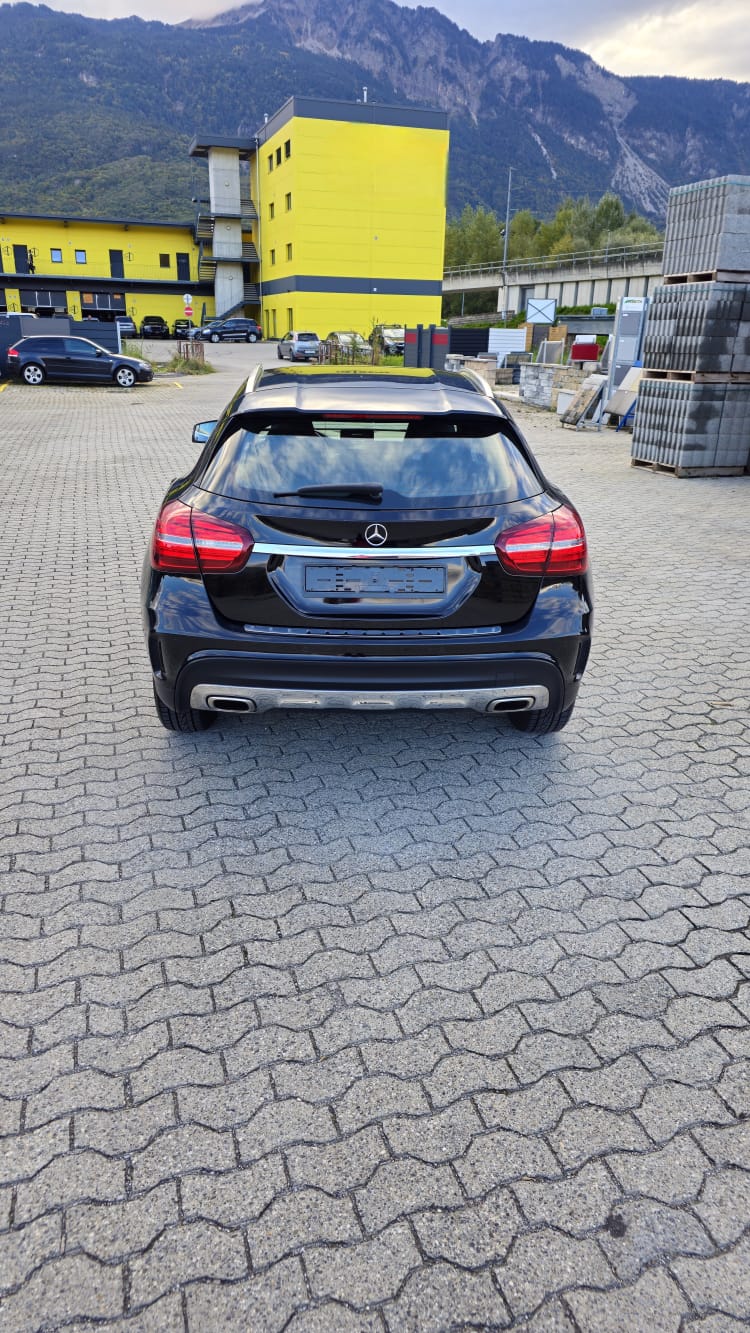 Mercedes GLA 200