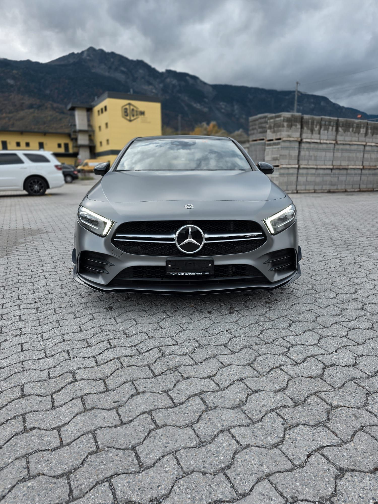 Mercedes-Benz A35 AMG 19''