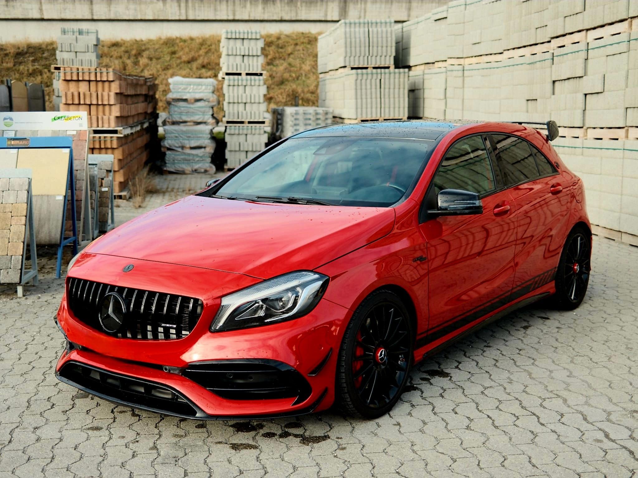Mercedes A45 AMG
