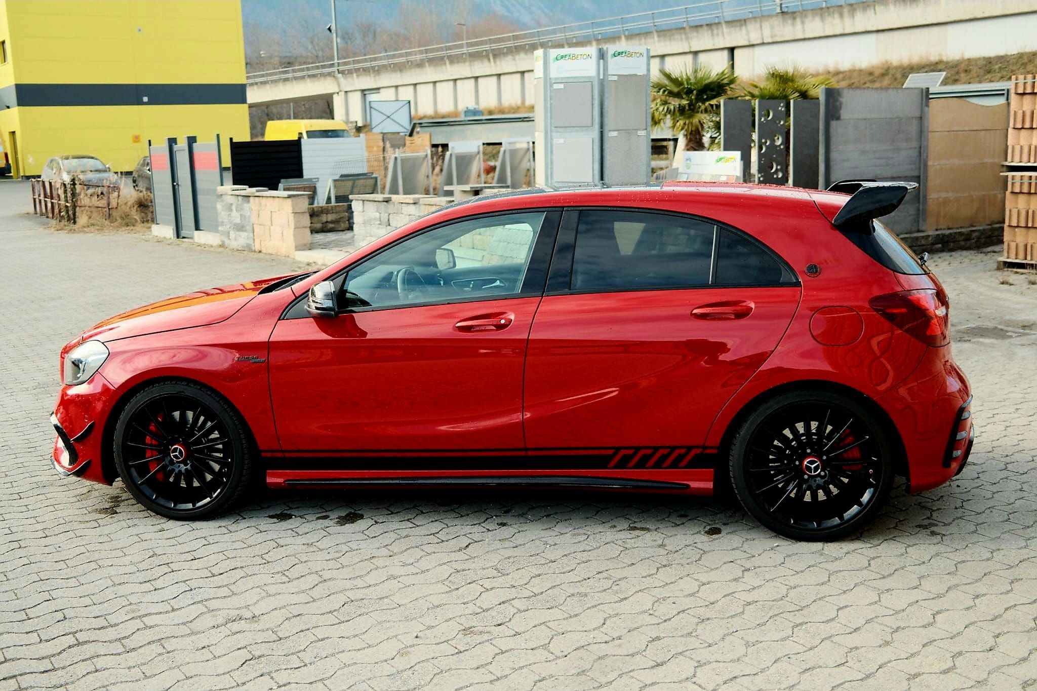 Mercedes A45 AMG
