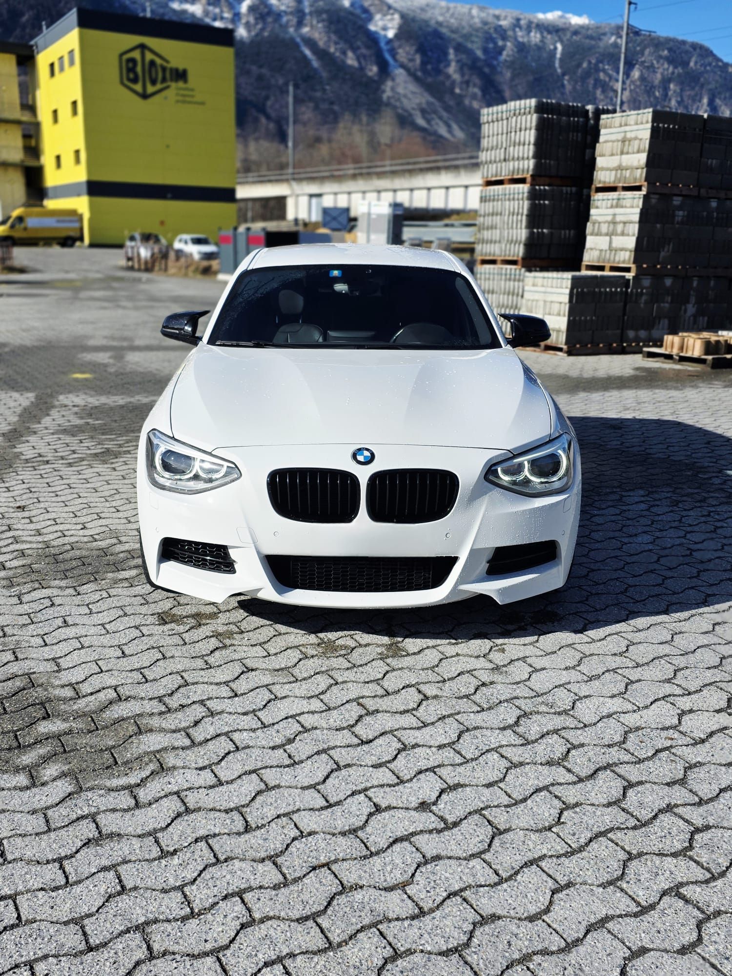 BMW 135i xDrive M Performance