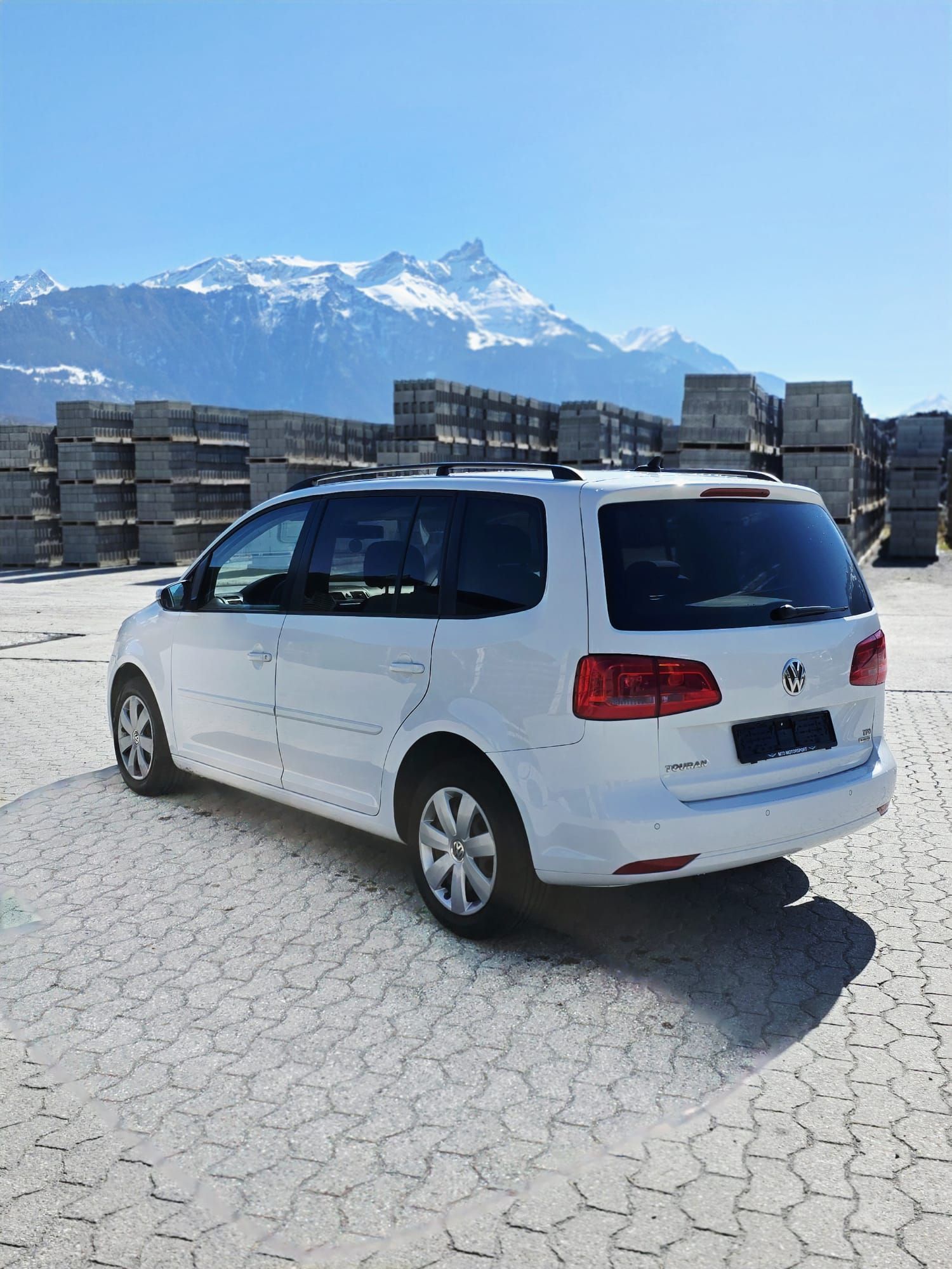 VW Touran 2.0 TDI BlueMotion