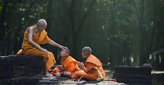 The hidden benefits of the best Kushinagar Buddhist pilgrimage tour