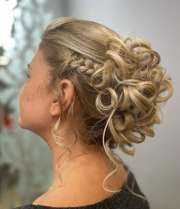COIFFURE DE MARIAGE ET/OU ÉVÉNEMENT