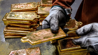 Cena zlata překročila 3 500 dolarů a vytvořila nový rekord