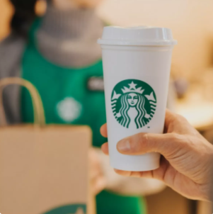 ☕ Když vychladne káva a Starbucks začne brzdit