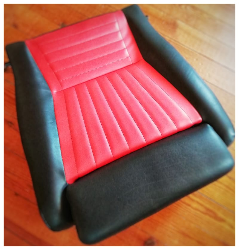 Sièges auto et engins agricoles en cuir personnalisés