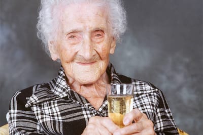 Super-Centenarians and the Plateau of Mortality