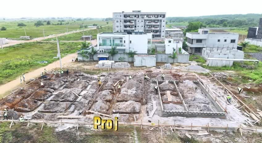 FONDATION DE 6 VILLAS