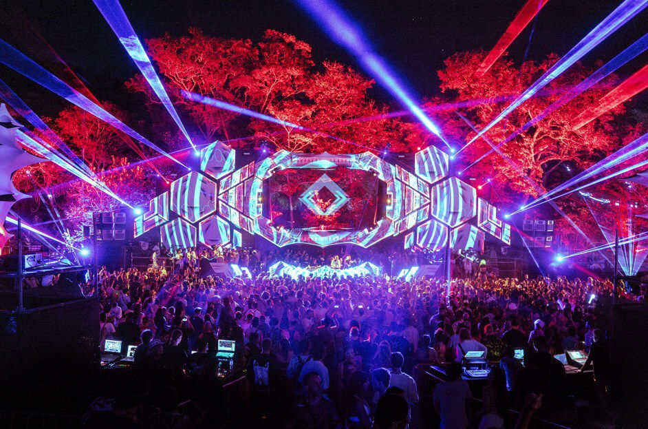 Festival & Vibrant Culture