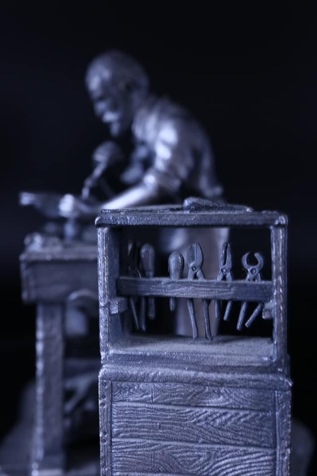 MONO