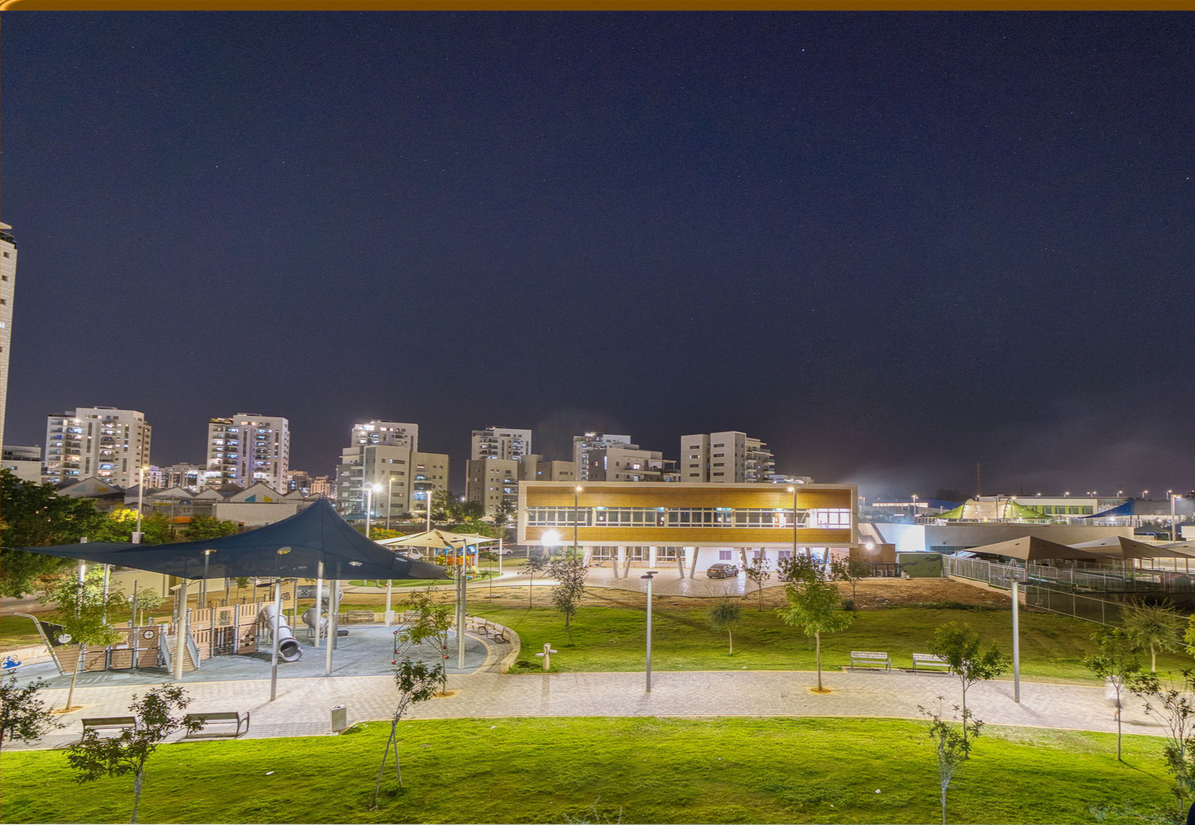 שכונת אגמים