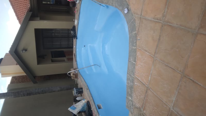Fibreglass Pool Resurface and Remodel