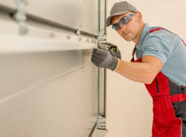 7 Warning Signs Your Garage Door Needs Urgent Repair - Auckland