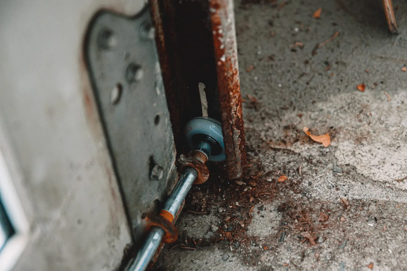 How Salt Air Affects Garage Doors in Auckland & How to Protect Them