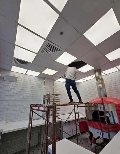 تصميم وتنفيذ المطاعم والكافيهات والمراكز التجارية