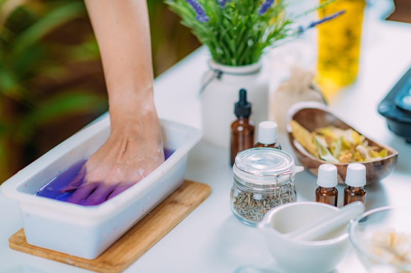 paraffin hands treatment