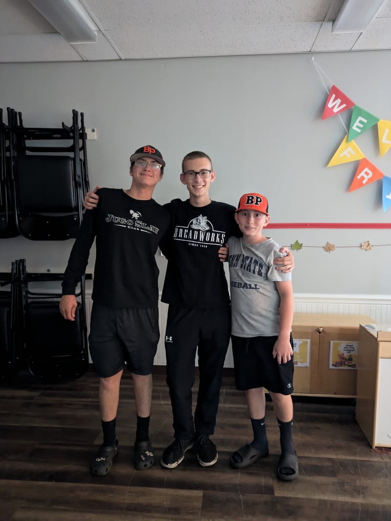 🧑‍🌾 Scarecrows VS Crows 🐦‍⬛