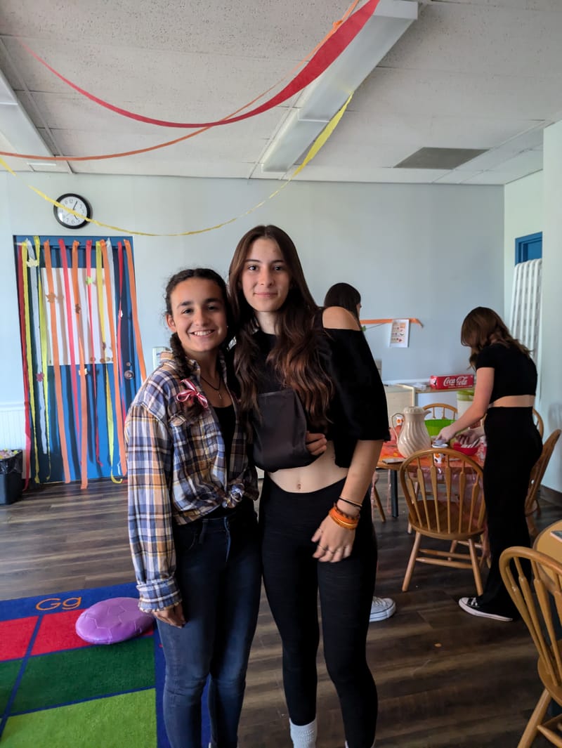 🧑‍🌾 Scarecrows VS Crows 🐦‍⬛