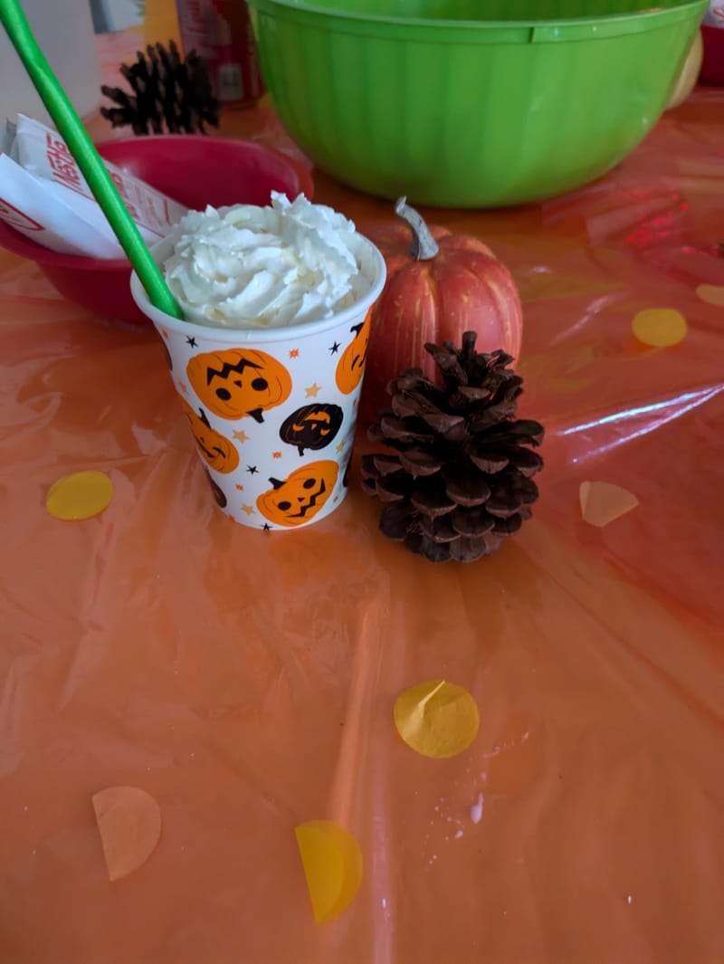 ☕ Food at the Harvest Moon Hangout 🎃