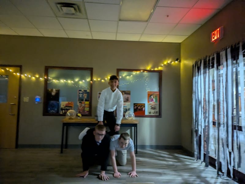 👠Puttin' On the Ritz 👔