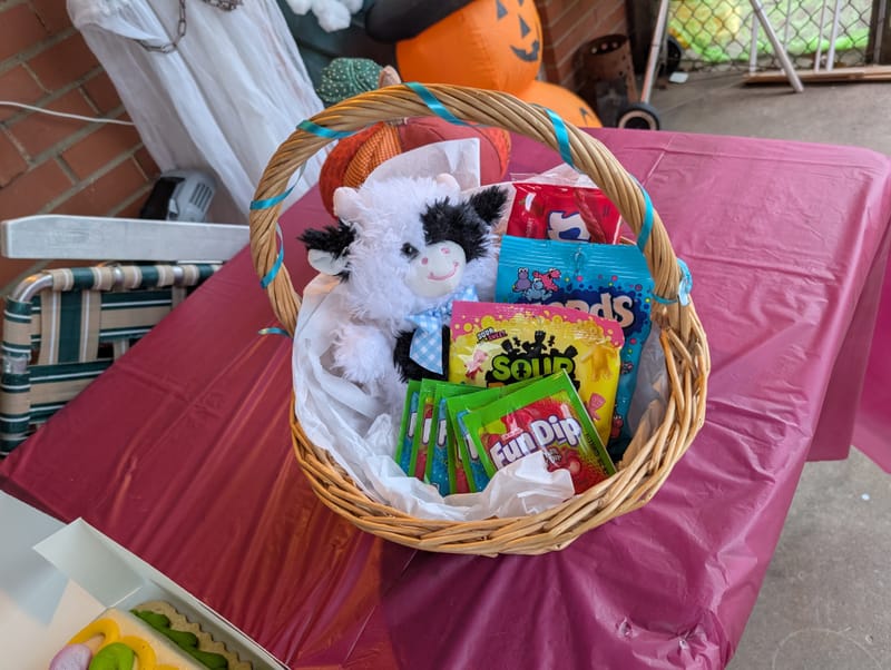 π The Decorations π