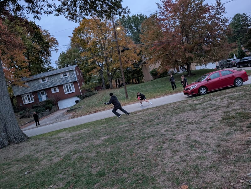 🌹Kickball Game🌹