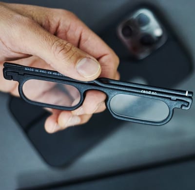 איך לבחור משקפי קריאה שמתאימים באמת לעיניים שלכם?