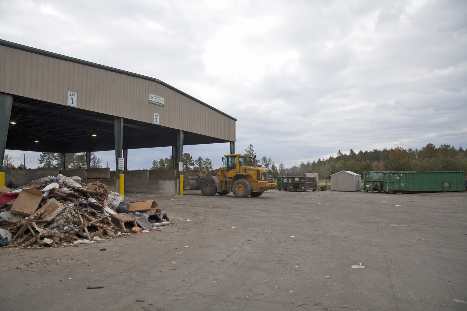 Junk Removal vs DIY Dump Runs in Ashtabula County, Cost, Time, and Safety FAQ